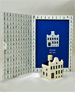 THE 2009 SUCCESSOR OF THE FAMOUS 1994 KEN WILKIE BOOKLET 'DUTCH LIFE IN MINIATURE'
Book 'House No.90'
A  tribute to the KLM Houses collection 
This new hardcover book  contains stories from Bols , Henkes en Rijnbende , 
-  123 pages > 17,5 x 12,5 cm / 7 x 5\